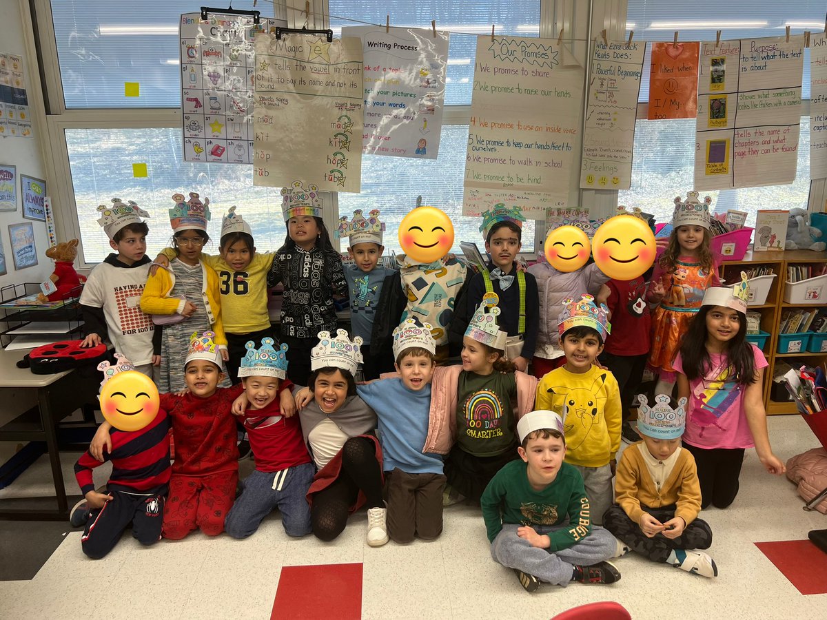 Hip Hip Hooray it’s the 100th day!!! #WeAreRamily <a href="/RikerHillRams/">Riker Hill Elementary School</a>