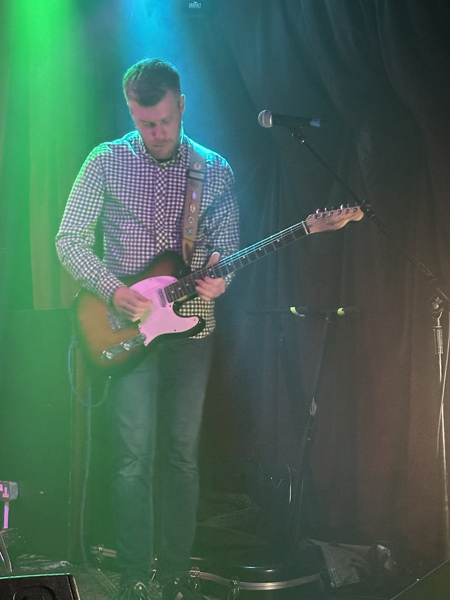 Saintbarca's tweet photo. A few from tonight. @CrossWiresband .

Also look up Hector Boys @hectorboys_band on Spotify &amp; elsewhere. Well worth a listen. They spent 14 hours on coaches getting here from Aberdeen. https://t.co/2fxWZP7ODa
