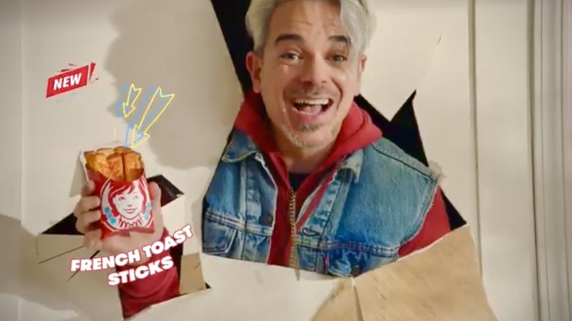 CarloAparo's tweet photo. @Wendys is dropping the orange dreamsicle frosty on my bday! Who wants Wendy’s to bring back my character Greg for this launch?! What do you say @carlloredo ? #bringgregback #wendys #orangedreamsiclefrosty #frosty #actor #gregfromwendys https://t.co/iUPbZcq6pG