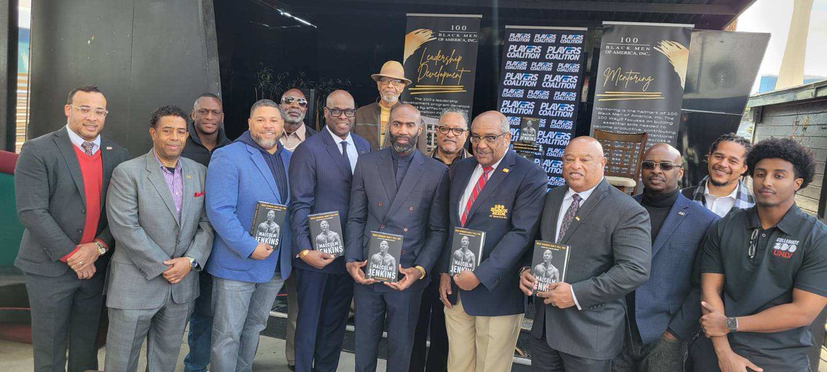 Chairman Jones joined the @PlayersCoalition in Las Vegas to discuss mentoring, collaboration for positive change, &amp; the NFL social justice grant. <a href="/MalcolmJenkins/">Malcolm Jenkins</a> also discussed the Players Coalition work, being an active participant in your community, &amp; his new book. #100BlackMen