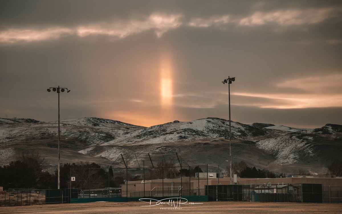 'God's Favorite Game'

Fun moment this morning, caught a beautiful ray of light shining over the field I played my first little league game on. Hadn't been to these fields in years! 

Please share your baseball photos if you got em! 
📸😀⚾️

QT/RP! 

#DWRPhotos #SparksNV #Reno