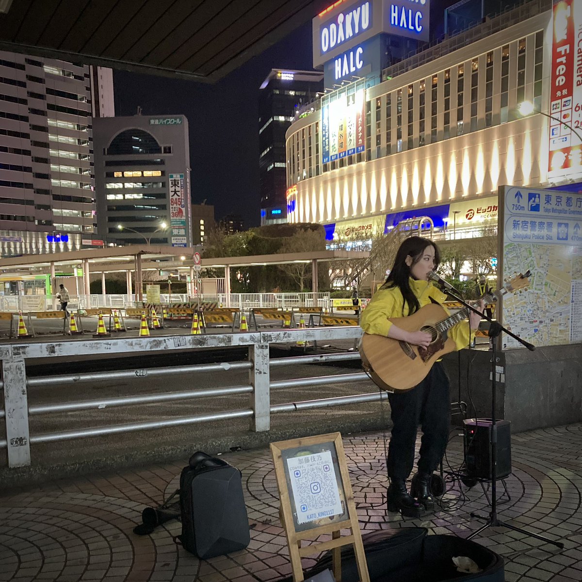 YotaYota_Life's tweet photo. 【2023.12.16(土)】 #まおた & #茶谷あんず & #いぶりか → #新宿キャンドルナイト → ホんがヒんが → #冨岡愛 → #TheBrightLight → 福本愛莉 → #クロスディー → #FASE → 谷村咲月 → 加藤伎乃
1️⃣ #ホんがヒんが
2️⃣ #福本愛莉
3️⃣ #谷村咲月
4️⃣ #加藤伎乃
🗓️ #電話創業の日 #紙の記念日 https://t.co/Uib8yFjYvm