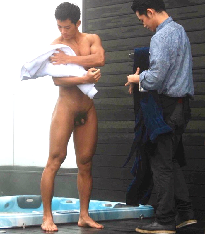 cute_guy_alert's tweet photo. When he gets out of the hot tub, he's in no hurry to cover up his cute little dick. https://t.co/enHc7j72ce