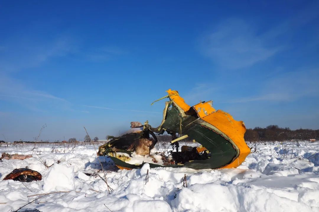 OnDisasters's tweet photo. #OTD in 2018: Saratov Airlines Flight 6W703, an An-14, crashes in Moscow (Russia) all 71 aboard die. After take-off, jet reached 6560 ft when it went out of control. Inquiry pointed instrument issues, underlining crew actions on pre-flight, emergency, and supervision issues. https://t.co/ezq6ig1cTt