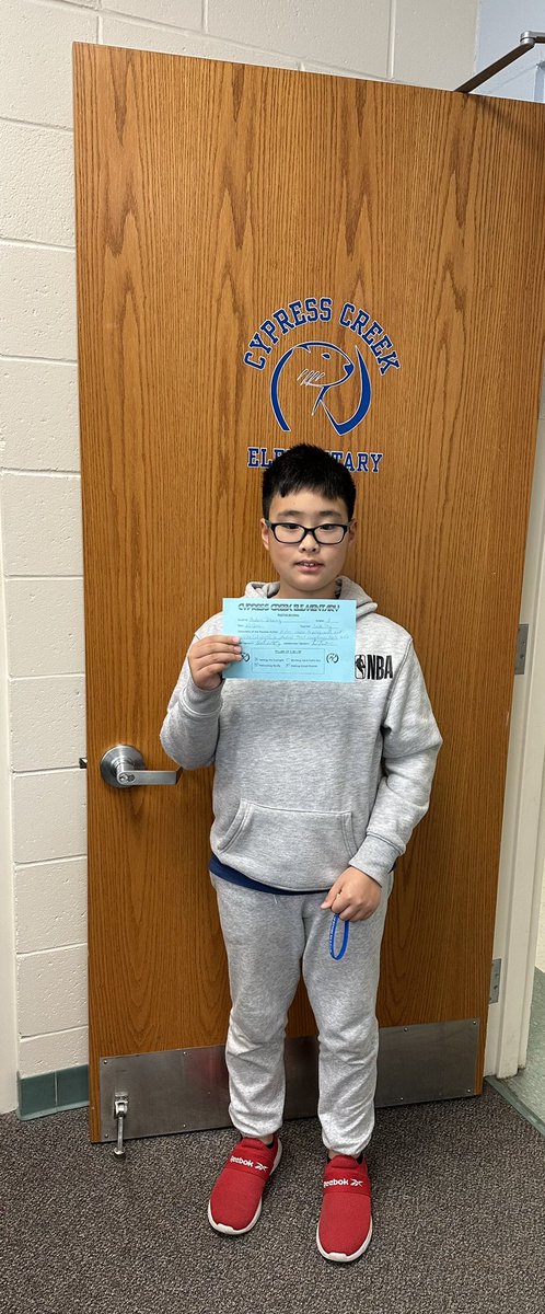 KaniaKristina's tweet photo. Celebrating these positive referrals @cypresscreekvcs for demonstrating the SWIM expectations! ๐๐ ๐ฆฆ๐๐ค #WeAreCCE #ottersSWIM https://t.co/SXIXRrtcsq