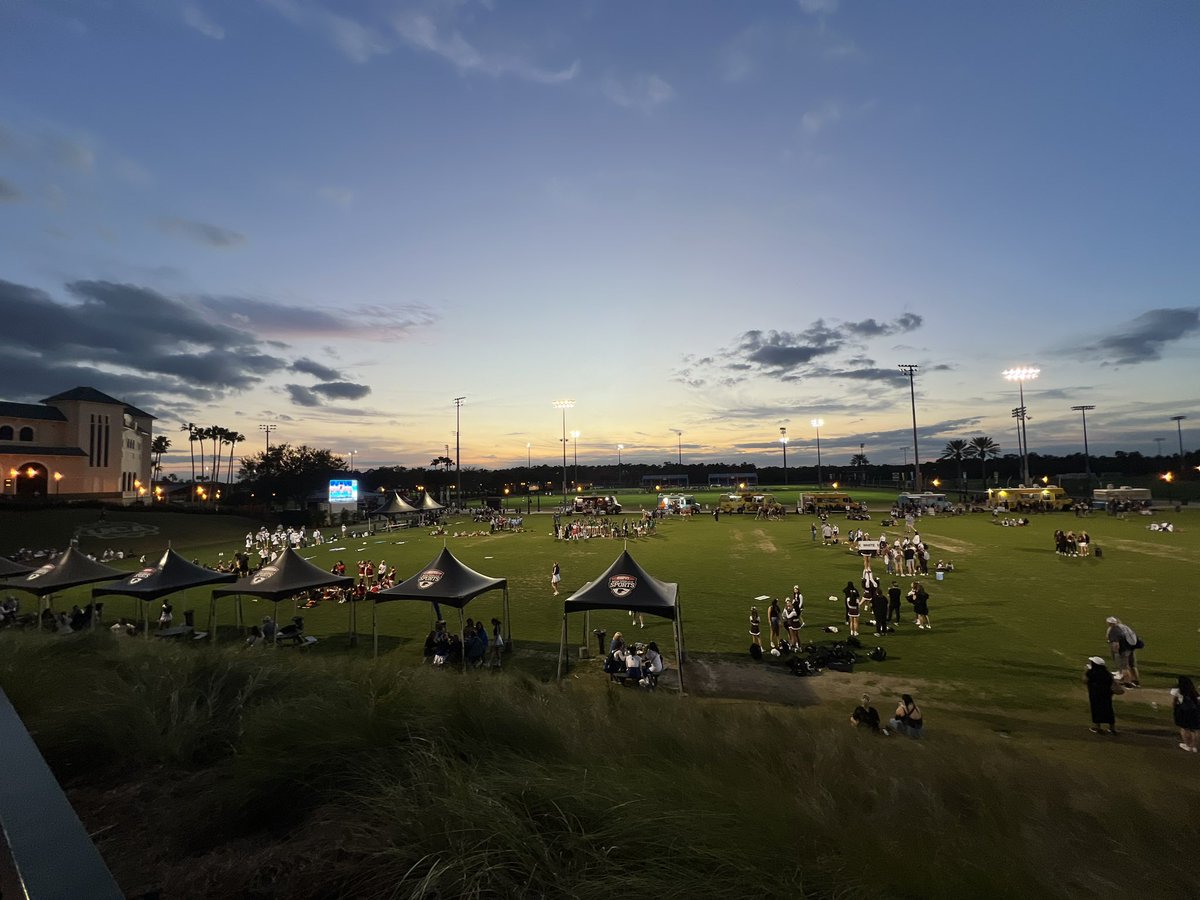 SandiMaxine's tweet photo. A beautiful sunset at ESPN’s Wide World of Sports.  💙🐆Our Jags nailed a terrific Game Day performance! #wehitzero @CTJohnsonCheer @CTJohnsonHigh https://t.co/Lgt27uNJ5n