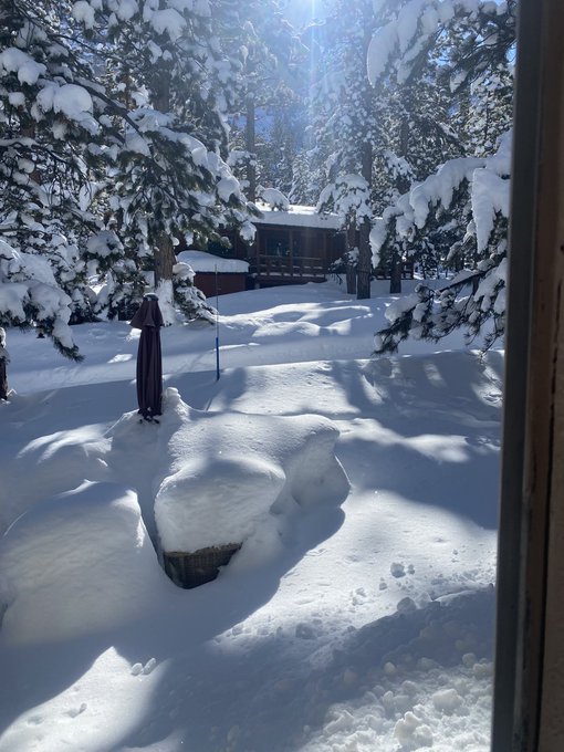 Hopefully I'll find some time early next week to take the Jeep up to Mt. Charleston to play in the snow<a href="/tag/asswednesday"class="tags"><span>#asswednesday</span></a><a href="/tag/anal"class="tags"><span>#anal</span></a><a href="/tag/assfirst"class="tags"><span>#assfirst</span></a>