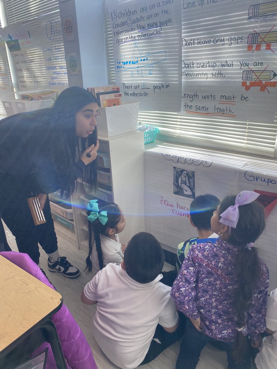WMAndersonES's tweet image. Ms. Medina’s 1st grade students engaged in discourse and writing. Students were excited to share their findings about the literary elements and character development. #Tier1Instruction #MRS #LevelUp