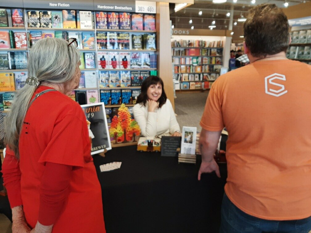 Leah Brewer tweet media