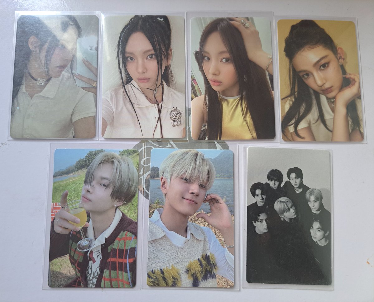 chanaopy_'s tweet photo. 💌 -  wts lfb ph 
    #yeona_bentablez
   ⤷ 🧺୨୧ enhypen and newjeans pcs

— see alt for price
—  in good condition, 🙅‍♀️ to sensitive
— onhand
— reply / dm me 
— gcash 
— direct j&amp;t

t. Enhypen orange blood dark blood Newjeans get up pcs jay jake niki jungwon https://t.co/ikIi2PYfPG