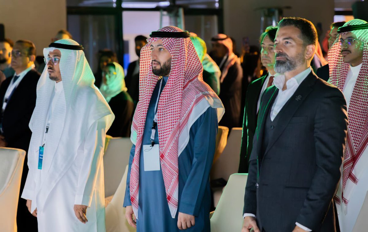 Fahad bin Mansour فهد بن منصور بن ناصر tweet media