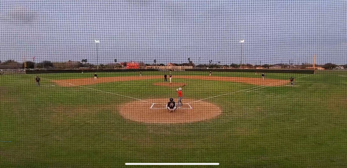 eddiejf10's tweet image. It was a great night of baseball! A hard fought battle vs the well coached @hhssbaseball squad! Both teams played hard and represented @HarlingenCISD well! 🙌 The kids are staying the course and still trusting the process! 💯 #CardinalGrit #WinReps

@HgnCardinalBsbl