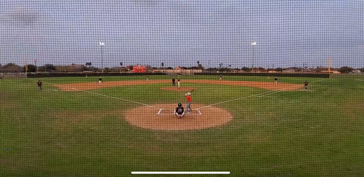 It was a great night of baseball! A hard fought battle vs the well coached @hhssbaseball squad! Both teams played hard and represented @HarlingenCISD well! 🙌 The kids are staying the course and still trusting the process! 💯 #CardinalGrit #WinReps

@HgnCardinalBsbl…