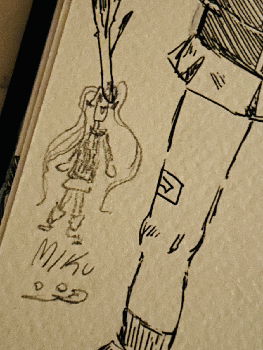 sketchiibread's tweet photo. #HatsuneMiku https://t.co/hK8xFaPWQO