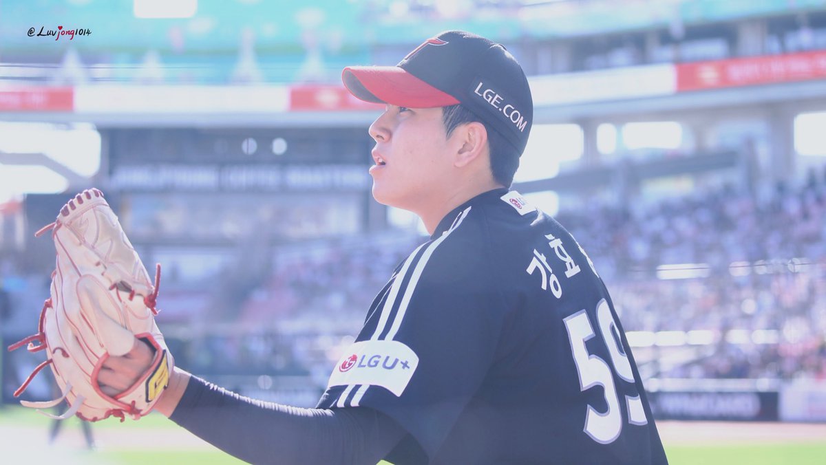 all_day1014's tweet photo. 새해 복복 하세요🩷

#엘지트윈스 #LGTWINS #강효종 https://t.co/FUKiZgrHEN
