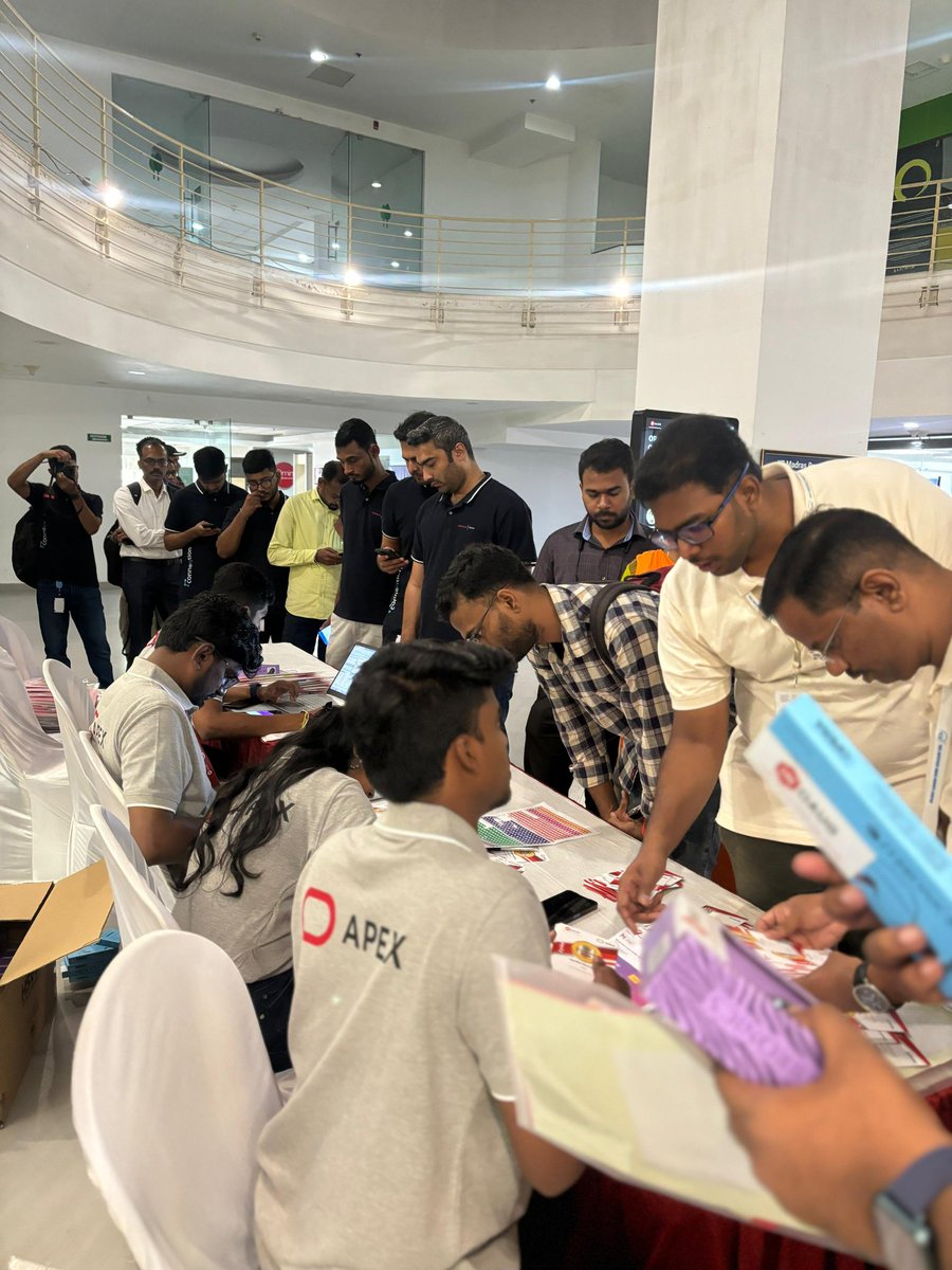 inoaug's tweet photo. Rush, Rush, Rush !!
People turning out in good numbers for APEX CONCLAVE 2024. Registration process went by rigorously.
#inoaug #orclapex #APEXConclave24 #oracle #lowcode #oraclecloud #oracleace #orclAPEXIndia #orclAPEXJAPAC #oracledeveloper #free #conference https://t.co/HbXSQnW6ig