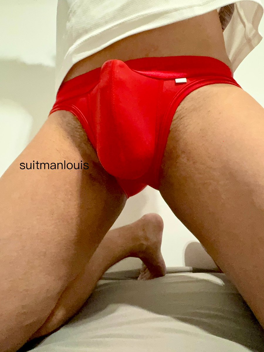 大年初一

祝大家平安健康

#內褲控 #三角控 #briefs #TOOT #メンズビキニ