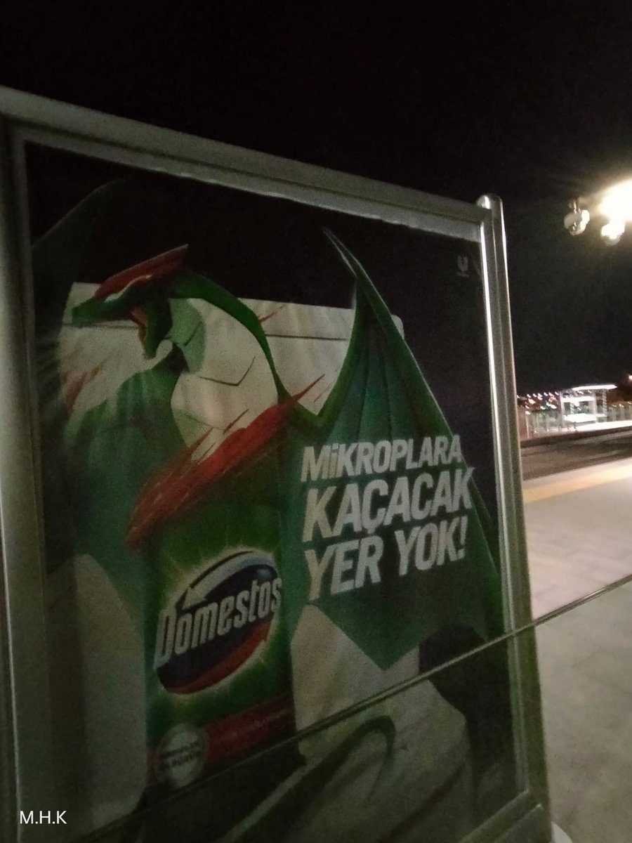 Bu reklamı İslam ülkelerinde yapacak cesareti olan Yahudi dostlarını değil bu markayı hala alan Müslümanları anlayamıyorum.