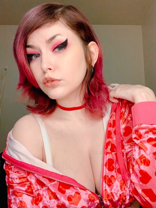 hush now baby baby don&rsquo;t you cry 💫🌙✨ https://t.co/FDdrHRHoZJ<a href="/tag/mvsales"class="tags"><span>#mvsales</span></a>