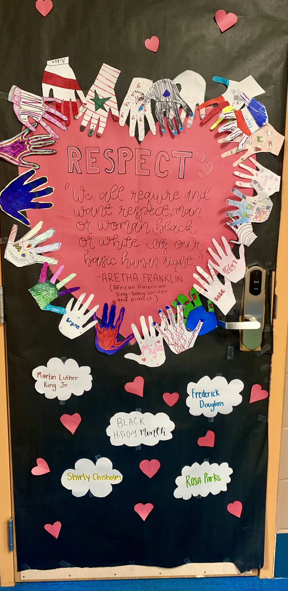Mr_Beltran_NMS's tweet photo. Love the #NoviPOWER on display today at @novi_ms! 💚🤍 #NoviPride #NoviTogether https://t.co/zfh9NDKIuS