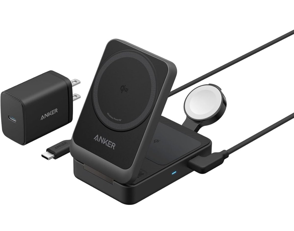 justinsipher's tweet photo. @JohnOBrienEDU My “remote work” is when I’m on the road and this holder / charger is great. Simplifies the cables I need  for phone, watch and earbuds.  Also lets my phone be my alarm clock in the hotel. https://t.co/JrKHWoDqOP