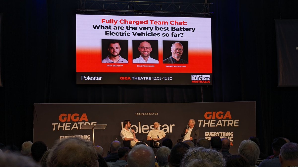 's tweet image. Current panel is 'What are the very best battery Electric Vehicles so far?'
#ElectricVehicles #electrifyEverything