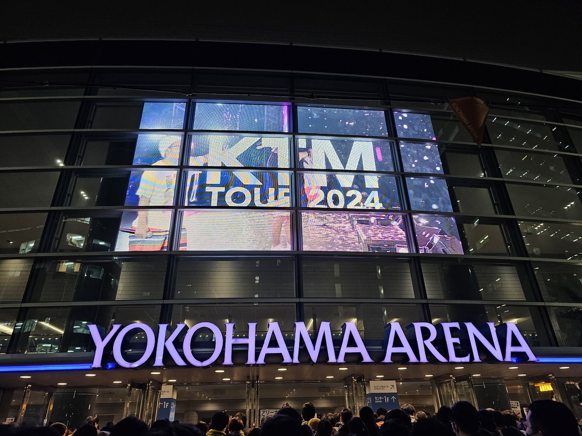 ibuki_217's tweet photo. 2020年以来の超英雄祭
前回も神席やったけど今回も神席でした。
全員真横通りました。
我を忘れて総長とジェラミーに猛アピールしました
そして2人ともファンサくれました。
ハピネス🕷🕸
……とさっ♪ https://t.co/I6Kr1KElIe