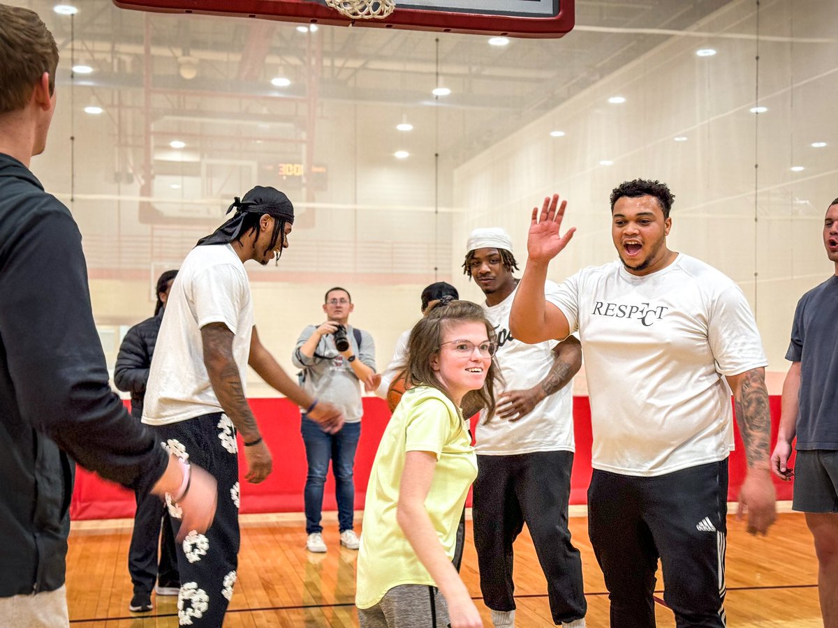 The Hilltopper CLIMB tweet media