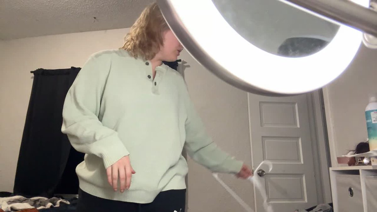 Rue Grim is live now! onlyfans.com/ruegrim/live?r…