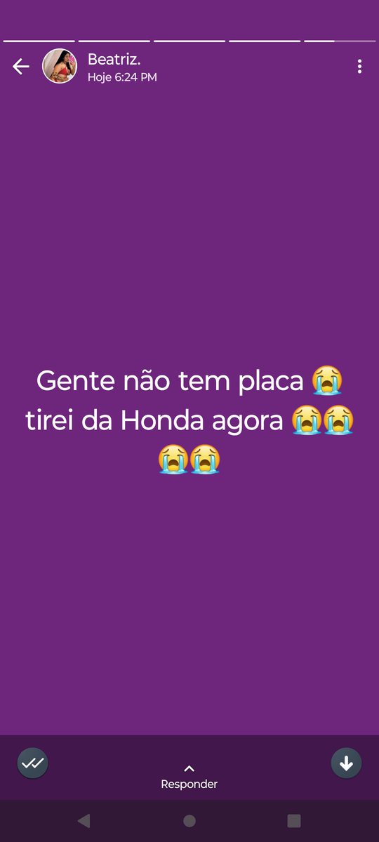 EmanuelleAlenc1's tweet photo. Roubaram a moto de uma amiga hoje assim que ela saiu da loja da Honda, quem vê por aí da um alô, moto dela é de trabalho, ela trabalha entregando e  precisa da moto!! Dêem RT pra ajudar!😓 https://t.co/BbAxPV0WU2