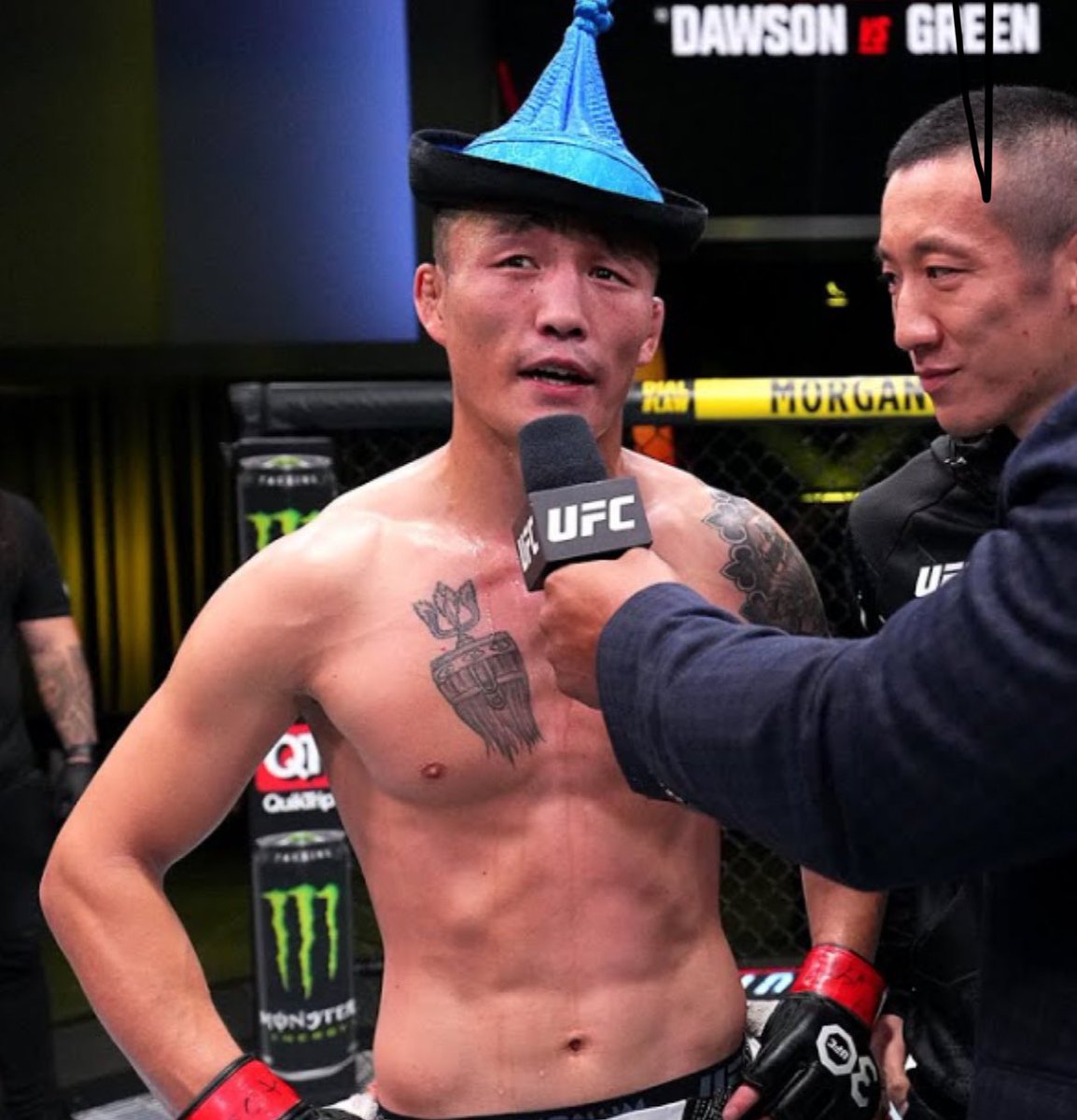 RyansMMAPicks's tweet photo. Taking a new numbers-based approach to prop betting and locking this in!

Aoriqileng - Wins by Decision (+450)

1U to win 4.5U

#MMATwitter #UFCVegas86 https://t.co/QIi6Oo3Mq4