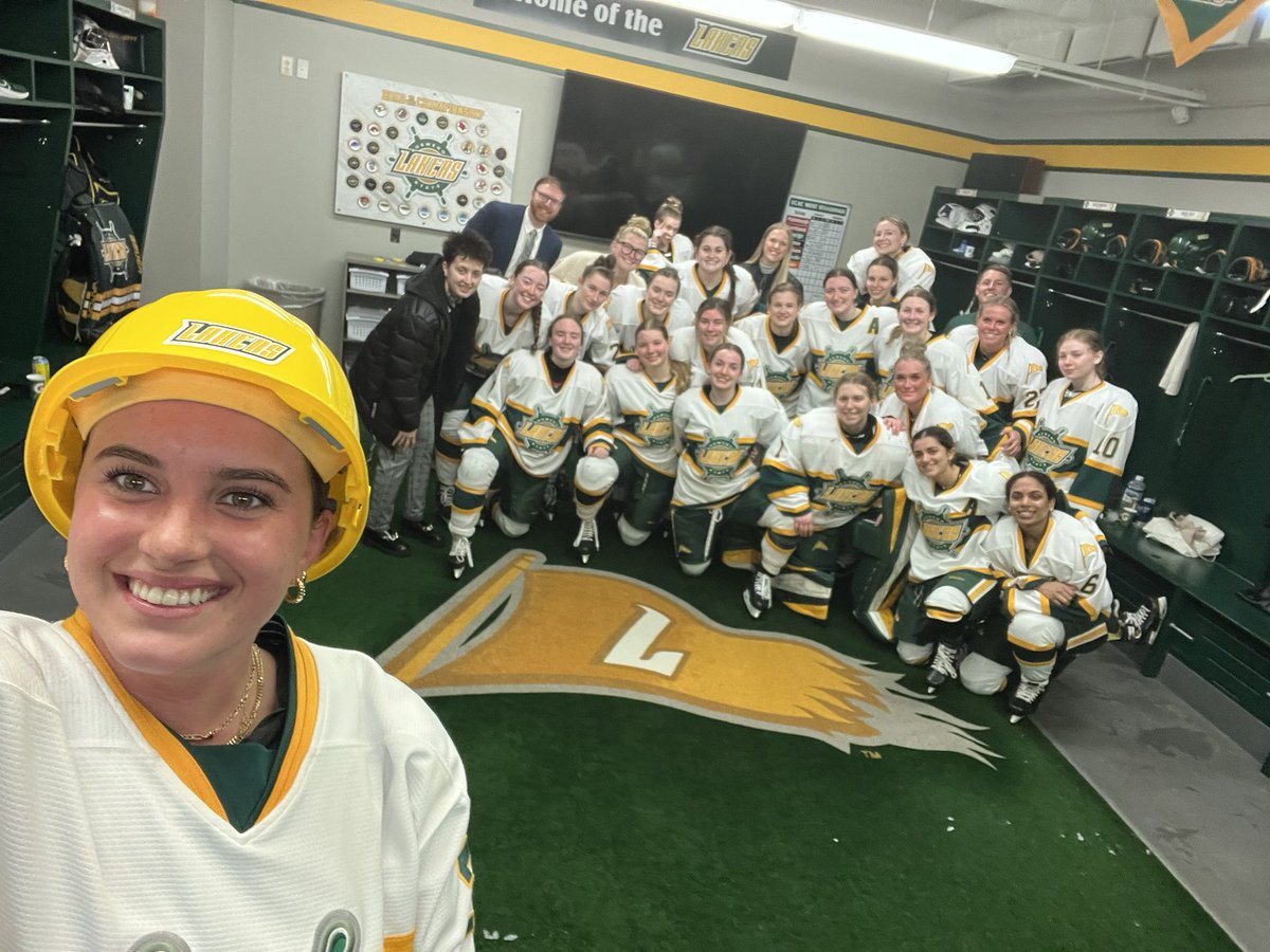 Started the weekend off right! ⚓️⚓️⚓️⚓️⚓️⚓️⚓️⚓️⚓️⚓️⚓️⚓️

Join us tomorrow at 2pm as we honor our three seniors vs Canton!