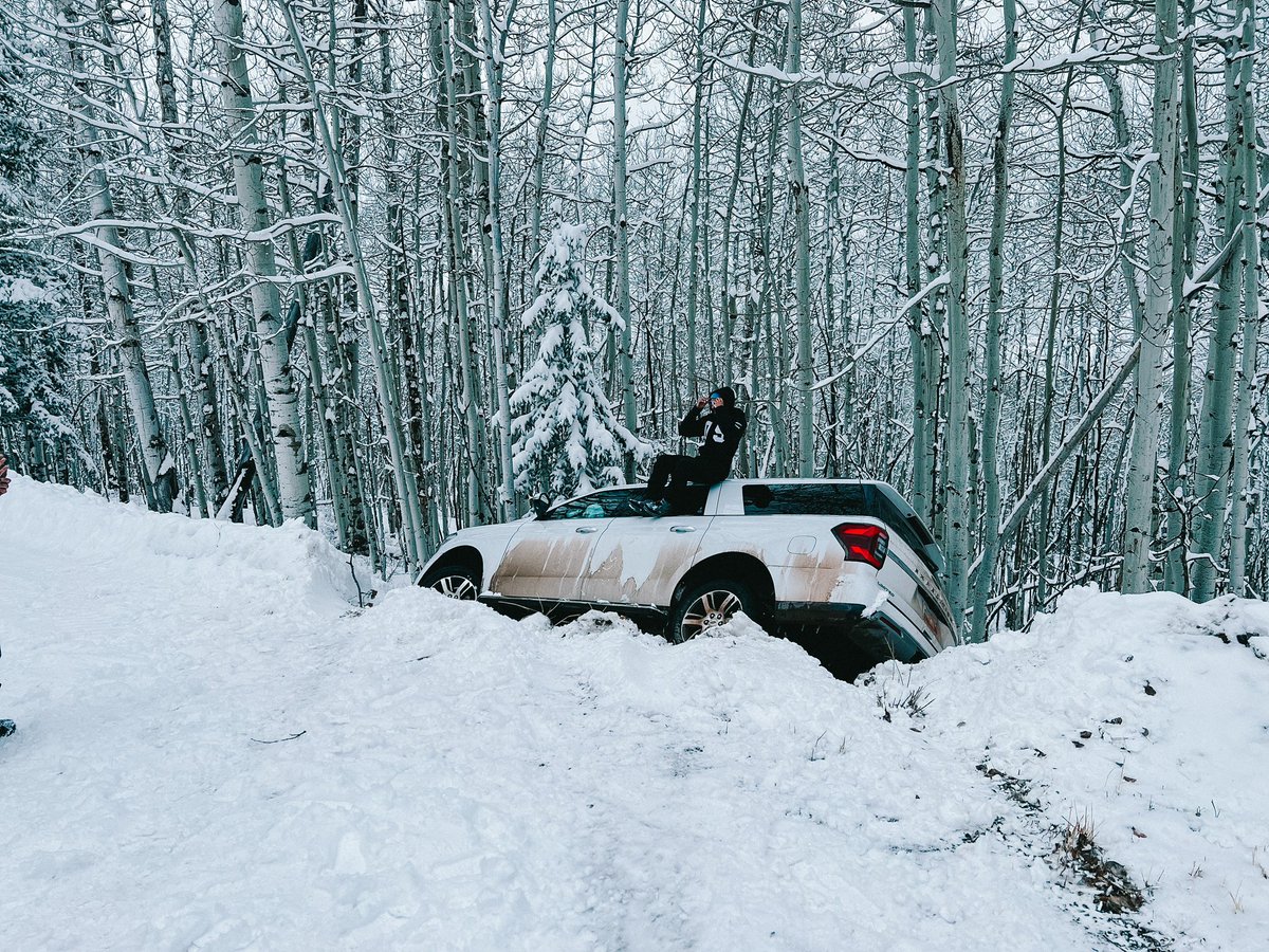 UmangRama's tweet photo. Just got back from vacation, almost drove off the mountain. Full coverage on rental though! 

This was how last month went, excluding some smaller stores that are on autopilot, FB and TT ads have never been easier to learn! https://t.co/D3SmnHuUxp