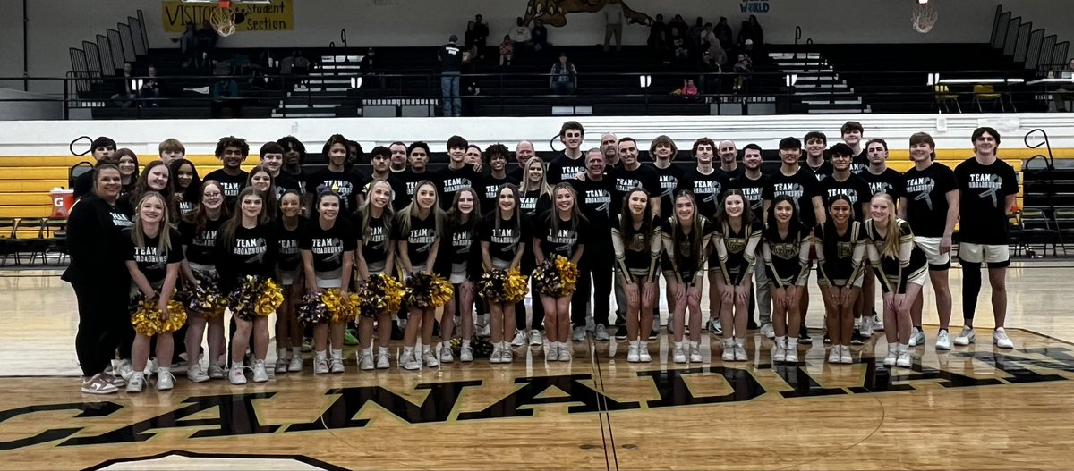 Great night of basketball!! River Road &amp; Canadian honor and celebrate Coach Leslie Broadhurst!! Both communities are praying for Coach Broadhurst and his family!
