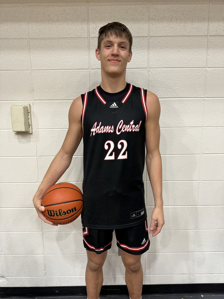 ACJetsAthletics's tweet photo. Welcome to the 1,000-point Club Isaac Schultz! https://t.co/cFhjlfsXYJ