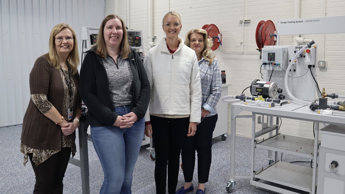 Carlsbad Schools tweet media