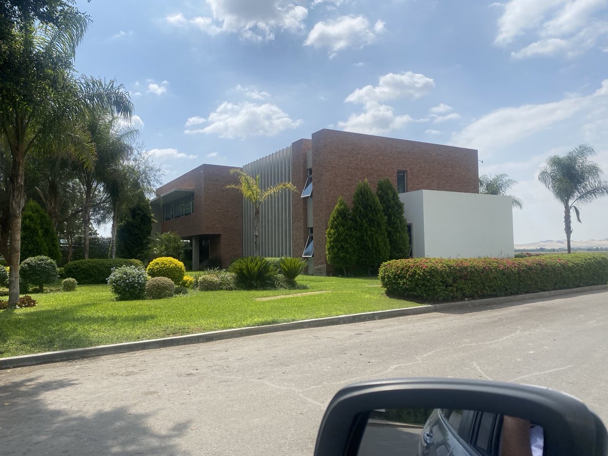 eduardos2013's tweet photo. #Gama en el Sur 🇵🇪😆 Wouuu súper inversión súper bienestar. Orgullo de “sumar” 😁 al proceso exitoso de Los Agro Exportadores 👍🇵🇪🇵🇪🇵🇪✍️✔️ https://t.co/Tq294iJOnx