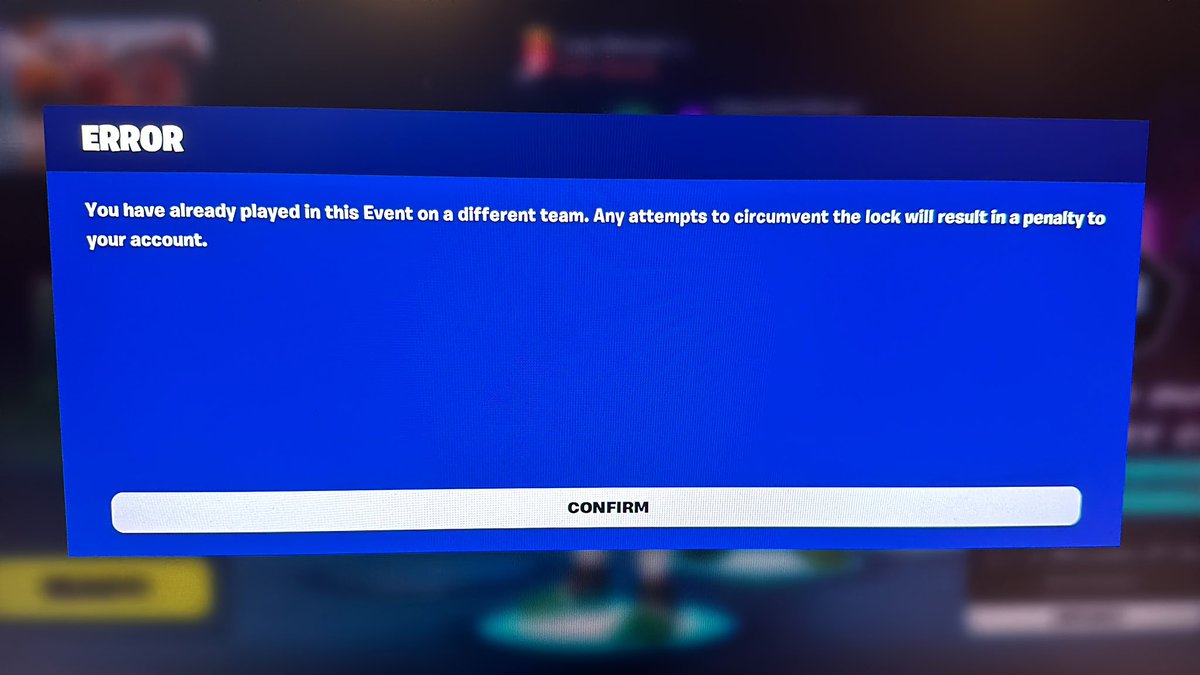LagReload's tweet photo. While in tourney, a friend joined our lobby then left for us to ready up again. Now it says this. We were top 3% so this is irritating. Please help. @FNCompetitive @FortniteStatus @FortniteGame https://t.co/booQd0fahI