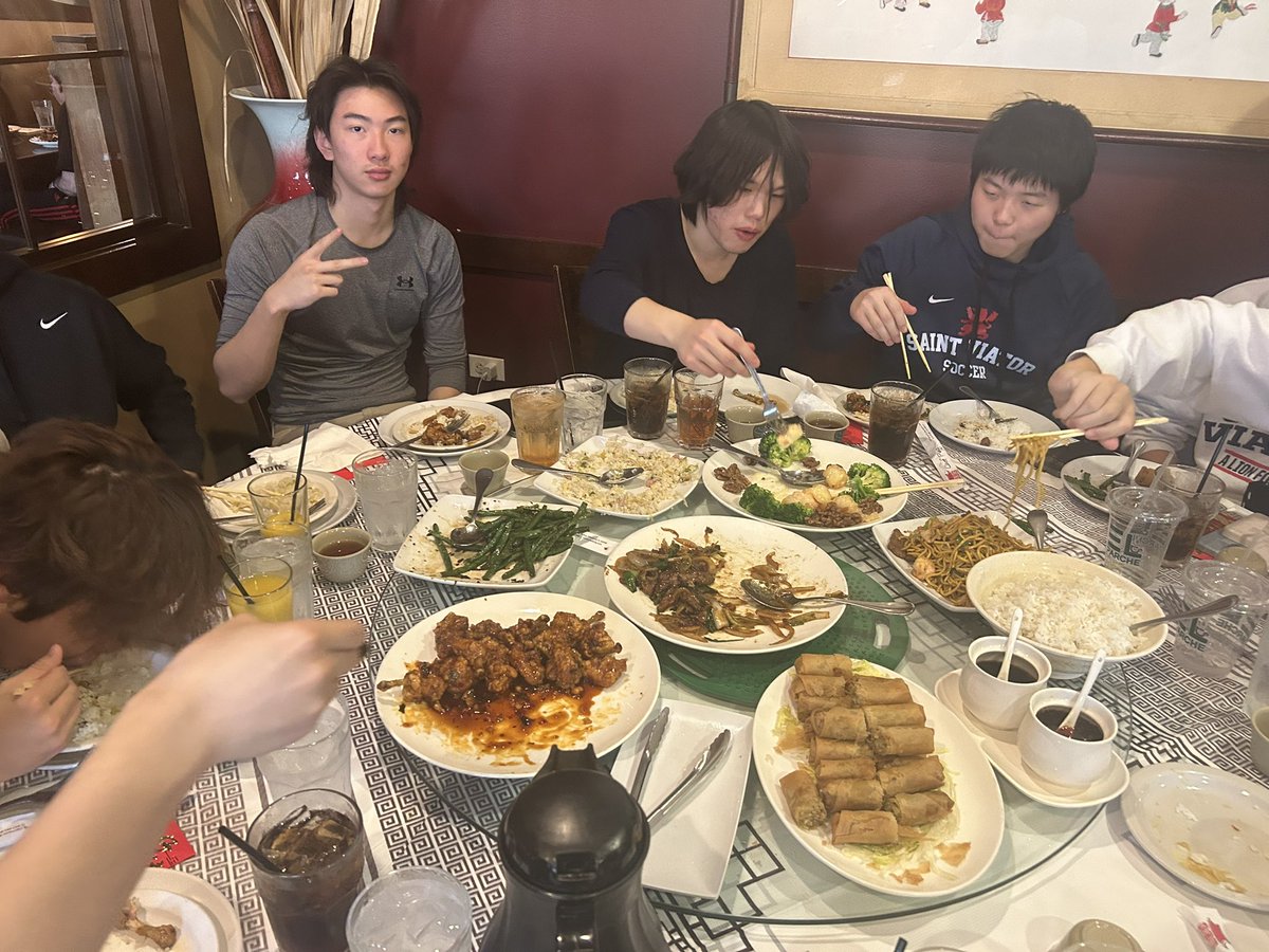 ViatorCulture's tweet photo. What a wonderful way to end a special celebration with our international students! Happy Lunar New Year 🧧! https://t.co/6N7RqilFJK