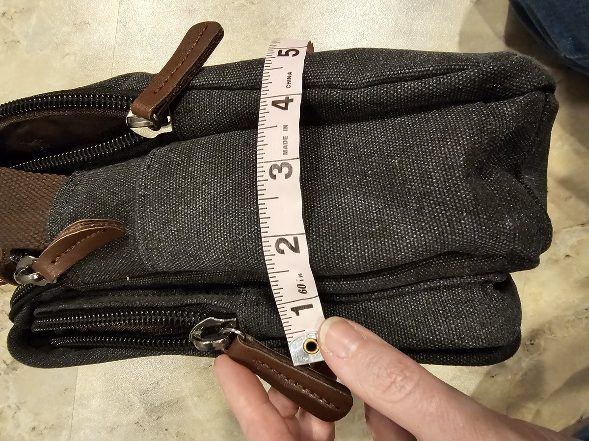 casting_adlo's tweet photo. 💫 The Traveler's Cross-Body Shoulder Bag | Walk Free | Black 💫

I'm so excited for these!!

* available until 02/23/24 at 8pm CST 
* so. many. pockets!!!
* RT is always greatly appreciated 💞 https://t.co/GcisET9TUW