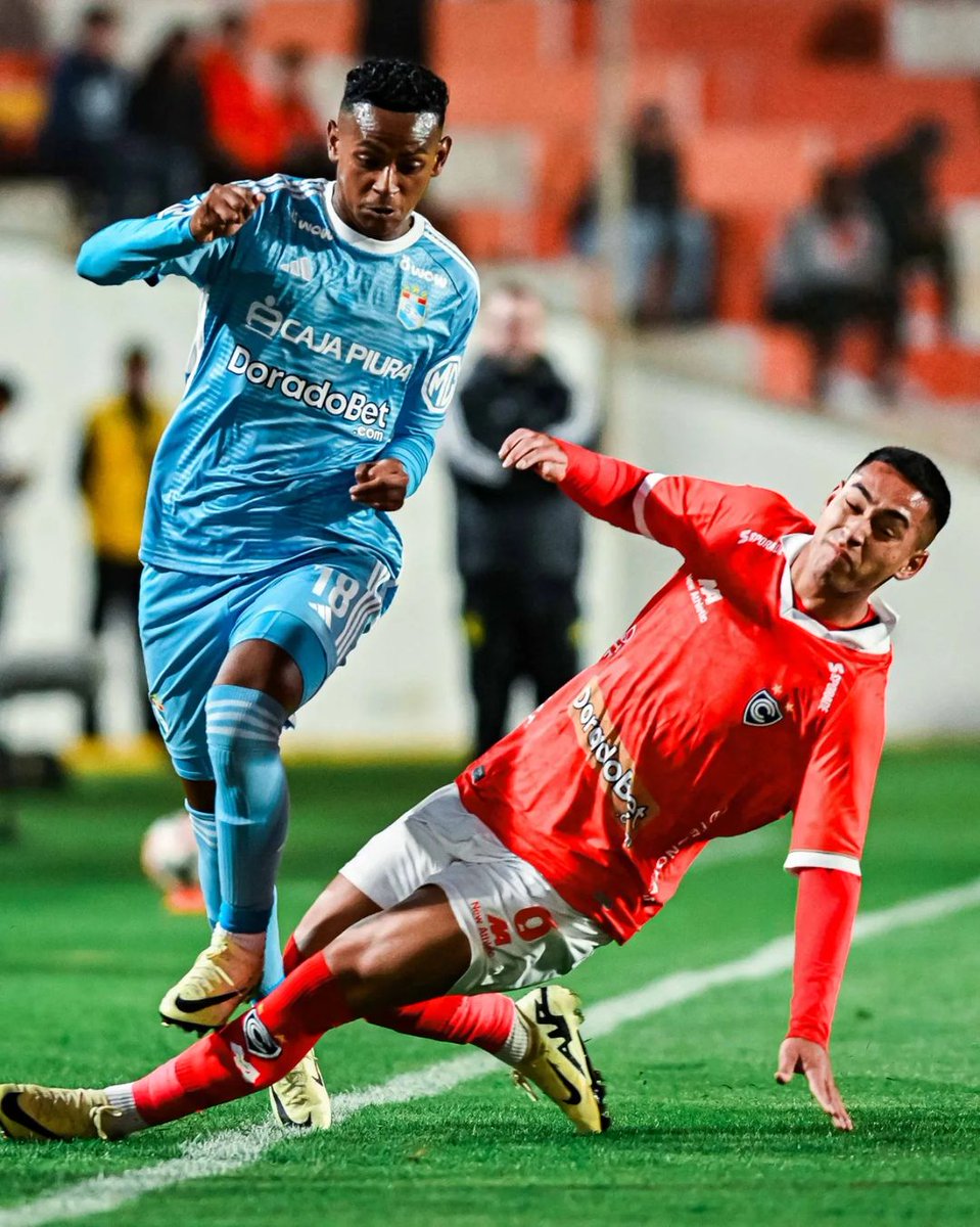 pielceleste's tweet photo. 🔊 EMPATE EN EL CUSCO🔥
FINAL DEL PARTIDO
➖ TORNEO APERTURA - FASE 1 🇵🇪
Cienciano 2 - 2 Sporting Cristal
Goles: Garcés & Estrada / Cauteruccio (x2) ⚽
#TorneoApertura #PielCeleste #Liga1 #Fase1 #Fecha03 #Peru #Futbol
¿OPINIONES? https://t.co/w4YYMWlgRF