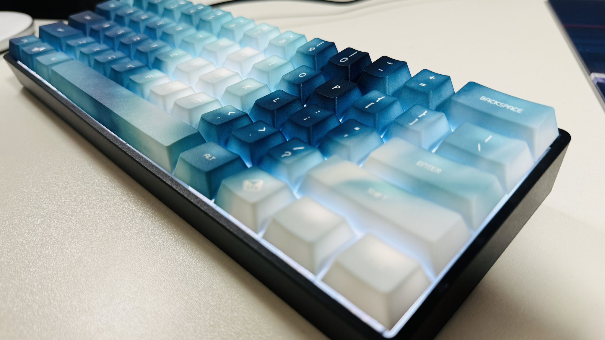 Traitors AURORA 108 Keycap Set