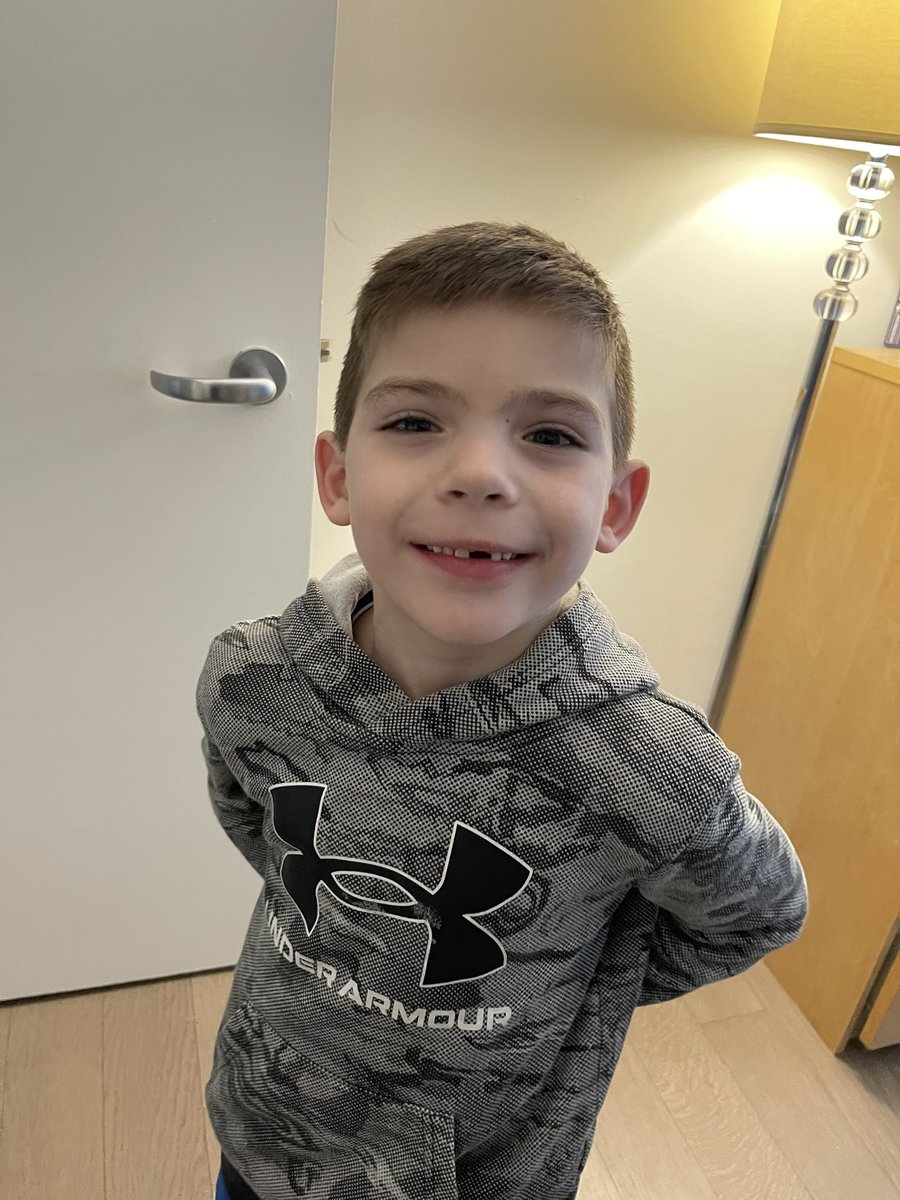 VictoriaDedaj's tweet image. When you lose your tooth 🦷 on the 100th day of school…that’s my little man! #1stgrade #100thdayofschool
