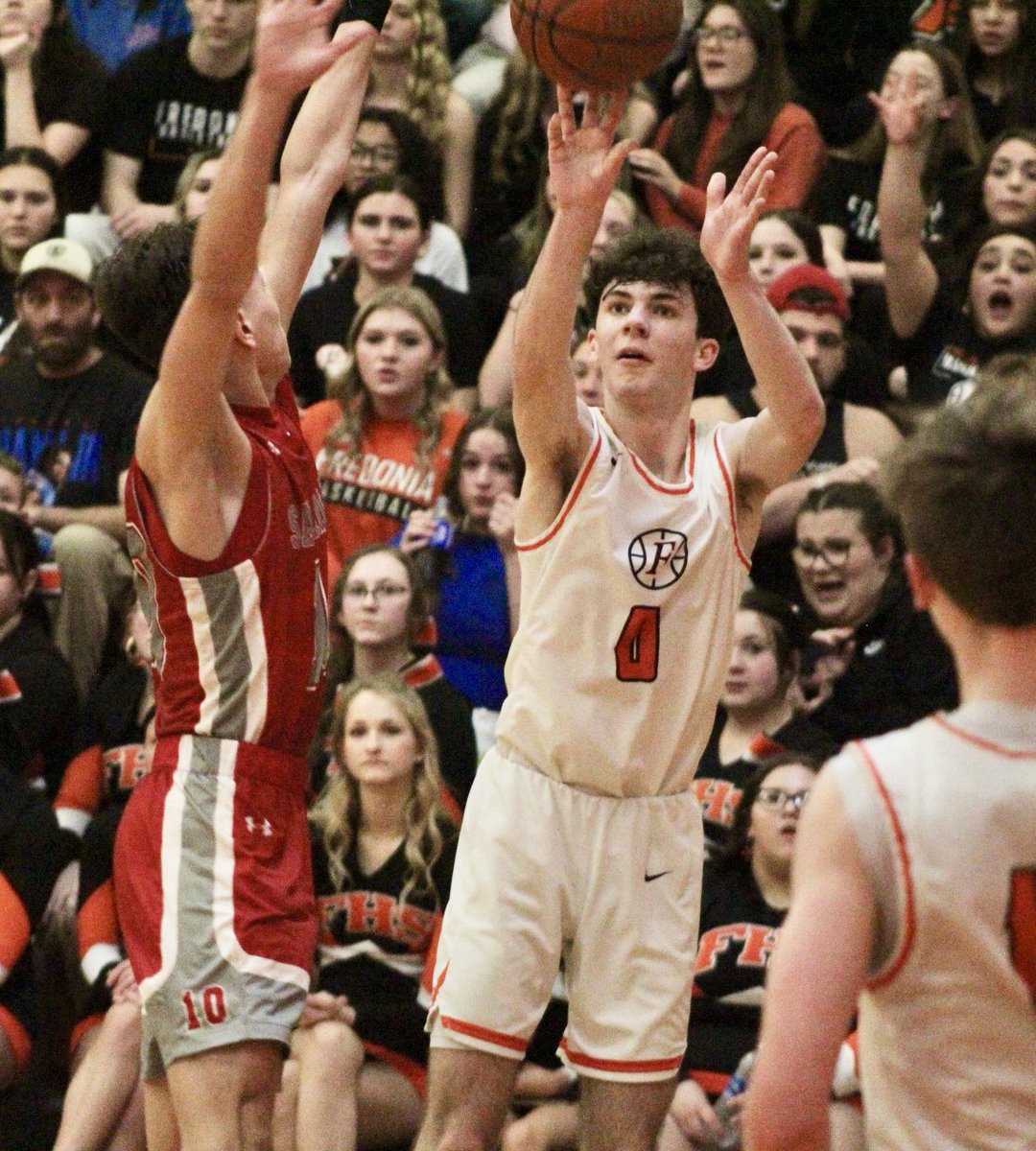 FINAL: Fredonia 77, Salamanca 61 The Hillbillies blow out the division winners behind 10 threes in the first half. Mike Hahn celebrated his senior night with 7 threes. @TheObserverNY @ThePost_Journal @FredoniaHSathl1 @SalamancaBB