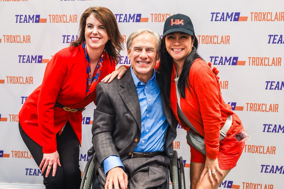 Rep. <a href="/EllenTroxclair/">Ellen Troxclair 🇺🇸</a> is a fierce advocate for border security, parent empowerment, and Texas conservative values. 

Great to join Ellen in Boerne today to support her re-election. 

I need Ellen back in Austin to keep Texas the best place to live, work, and raise a family.