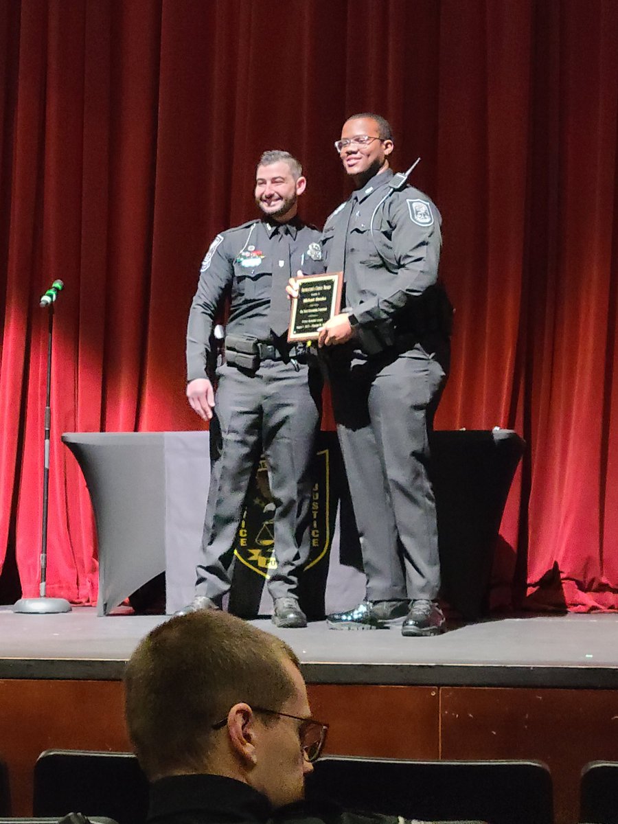 dlacybrooks's tweet photo. Please welcome Officer Brooks to the Dekalb County Police Department. We are so proud of you reaching this milestone @mike_brooks62. Also, congratulations to Class 134! #WEAREDKPD! https://t.co/L8zT1vX75z