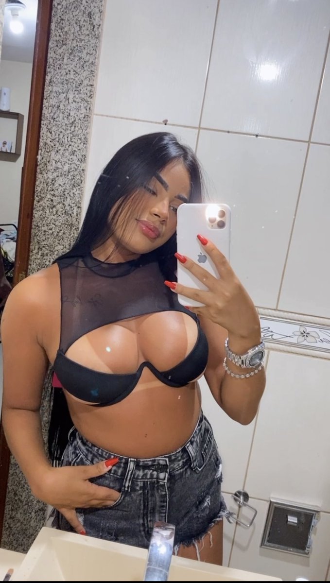 india_ana15's tweet image. 🖤🖤