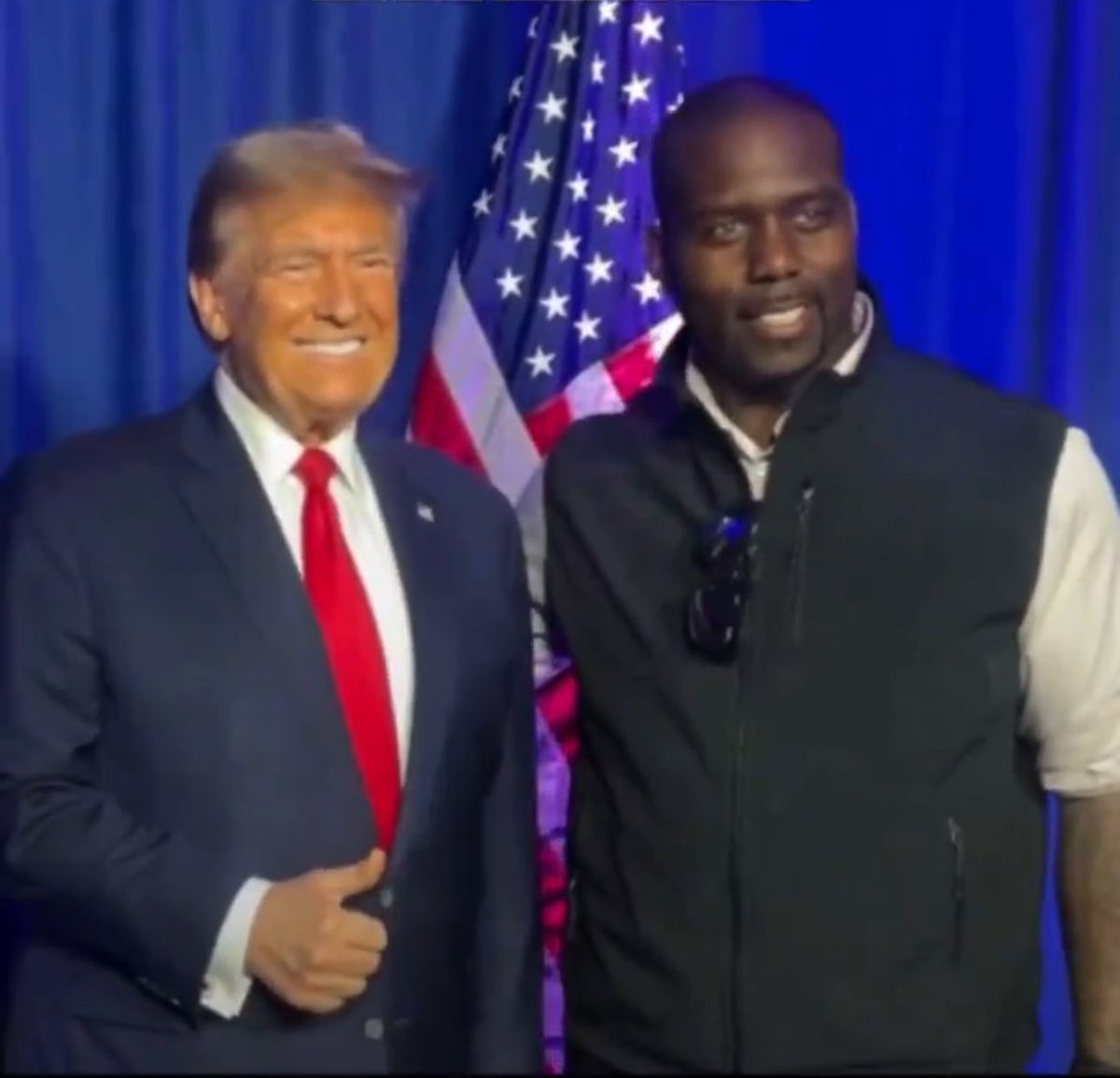 PHLEaglesNation's tweet photo. Eagles Legend Trent Cole on the campaign trail with former President Donald Trump today in Harrisburg, PA. https://t.co/N9IjOQiZAv
