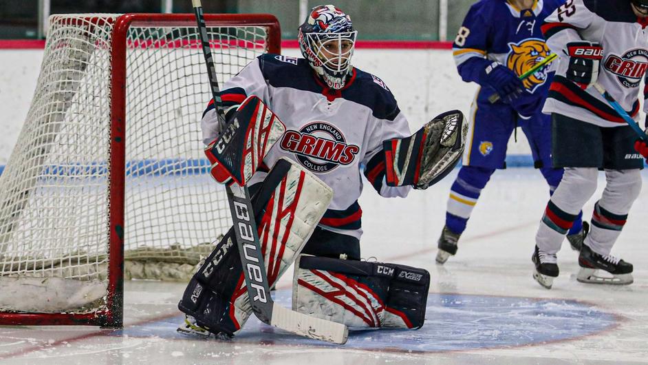 D'urso Nabs 1000th Save as Women’s Ice Hockey Falls to Huskies bit.ly/3OyXLCL <a href="/NECWIH/">NEC W Ice Hockey</a> <a href="/NewEngCollege/">New England College</a>