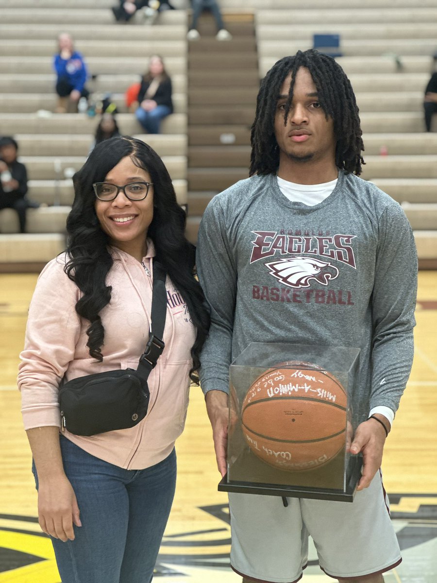 Romulus Basketball tweet media